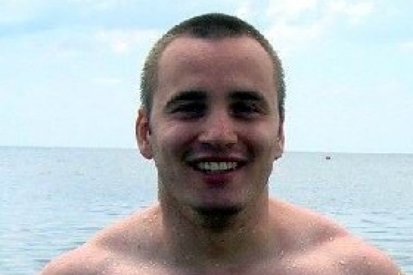 Тернополянина, який закликав до повалення конституційного ладу, розшукує СБУ