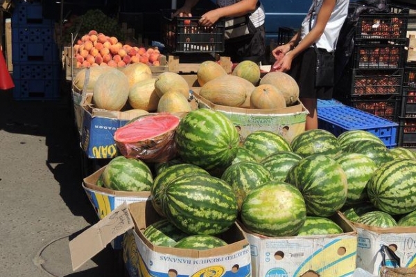 Овочі і фрукти на тернопільському ринку подорожчали