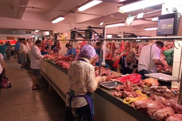 Перед празником в Тернополі ціни на харчі злетіли «до небес»