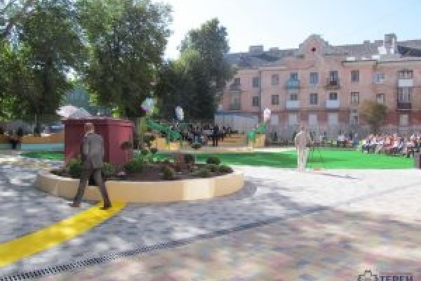 В Тернополі стало більше Америки (фото)