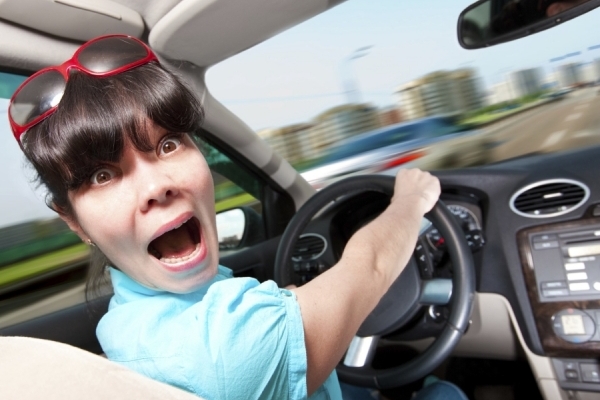 Влада вже визначилась, що робити з автівками на 