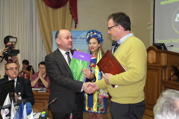 Агрохолдинг «Мрія» і Тернопільський національний економічний університет підписали меморандум про співпрацю