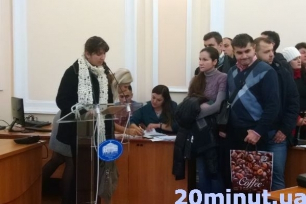 Проплачені «активісти» кинули виклик громаді міста: ми зупинимо Тернопіль