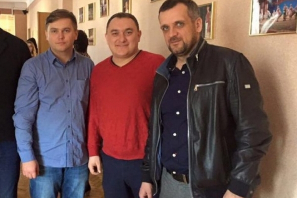 Скандальні тернопільські екс-депутати не змогли через суди повернути мандати (документи)