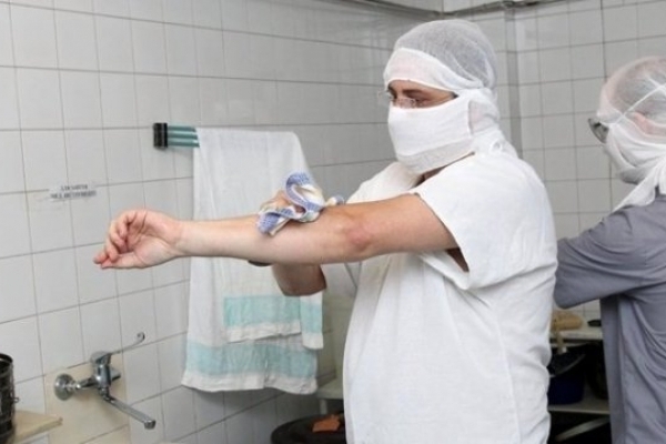 Мерія Тернополя виділила гроші на зарплати та відпускні тернопільським лікарям