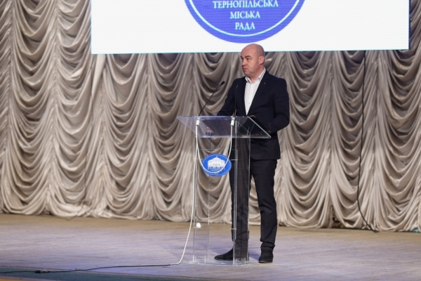 Мер Тернополя Сергій Надал публічно прозвітував за виконану роботу у 2018 році