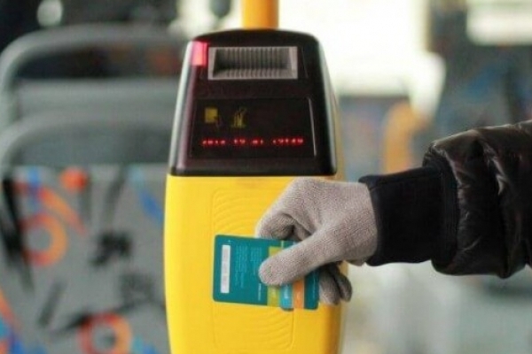 Більшість тернополян обрали «електронний квиток»