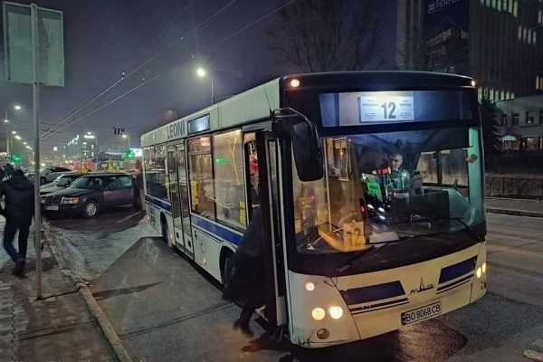 Тернопільський громадський транспорт: відповіді на поширені запитання