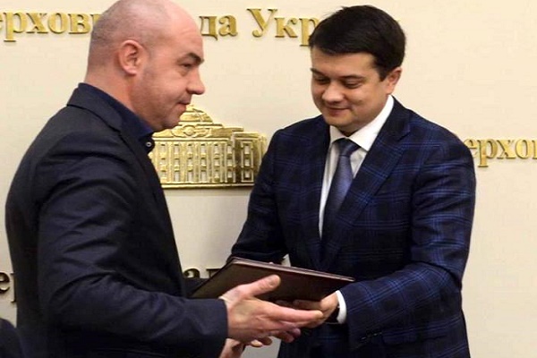 Міський голова Тернополя отримав нагороду Верховної ради України (Фото)