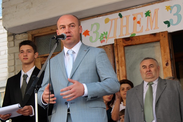 Сергій Надал: «Місто забезпечило коштами на «відпускні» тернопільських вчителів та вихователів»