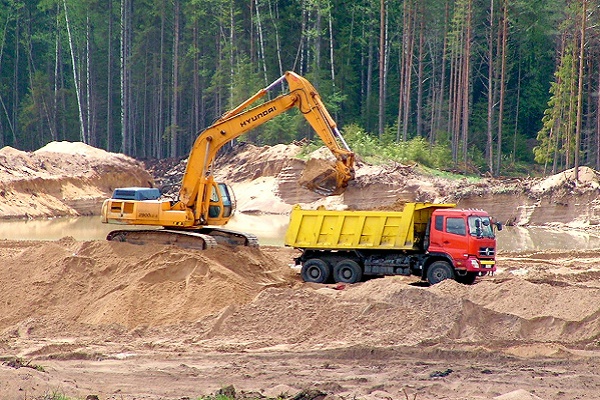 У незаконному видобутку каменю підозрюють товариство, яке проводить георозвідку корисних копалин на Теребовлянщині
