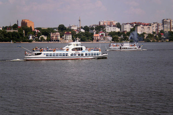 Святкові заходи у Тернополі підтримає будівельна компанія “Креатор-Буд”