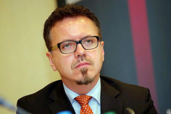 Тавра ніде ставити на цьому збіговиську корупціонерів