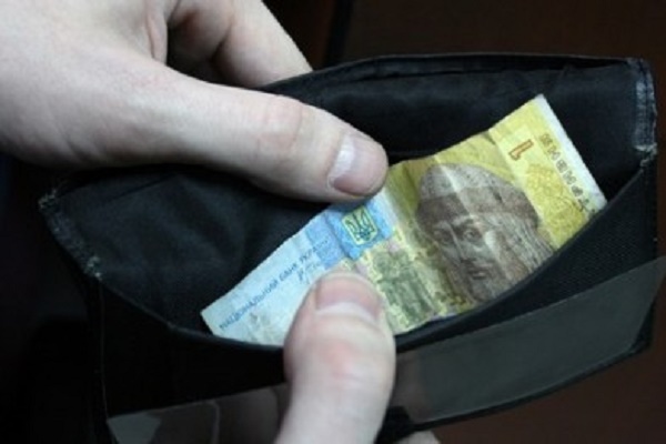 Чому тернопільські вчителі не отримали авансу за грудень?