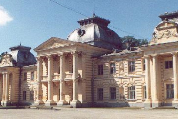 Тернопільські чиновники дадуть 50 тисяч тому, хто придумає, що робити з палацом