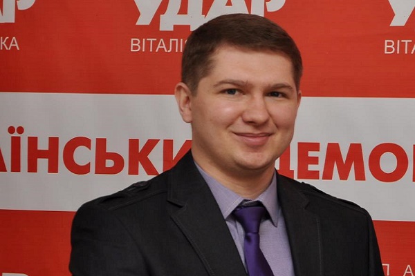 Кадрові розбірки у Зборові завершились черговим фіаско ударівця Ігоря Яворського