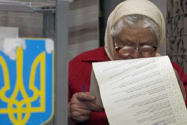 Хоростків, наразі, залишився ще в СРСР