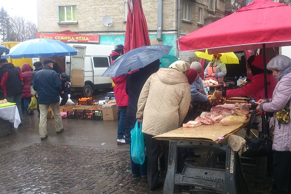 Затверджено нове положення про сферу сезонної торгівлі у Тернополі