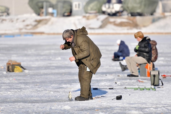 Тернопільські рятувальники попередили про небезпеки на льоді