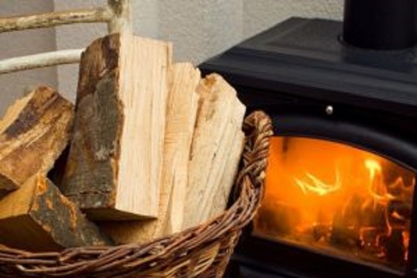 На Тернопільщині подорожчали навіть дрова