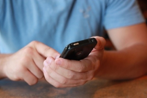 Як телефонні шахраї «розводять» людей на націоналізації Привату?