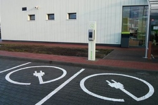 В Тернополі планують відкрити ще п'ять електрозаправок