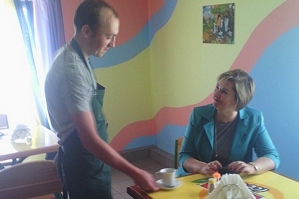 Безробітний з Тернопільщини відкрив кафе за сприяння центру зайнятості