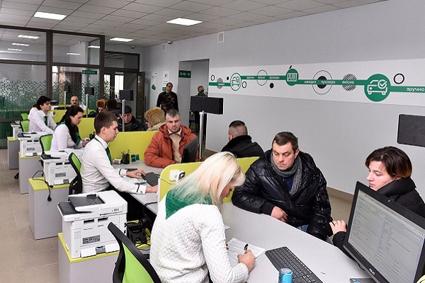 Як виглядає новенький сервісний центр МВС у Тернополі