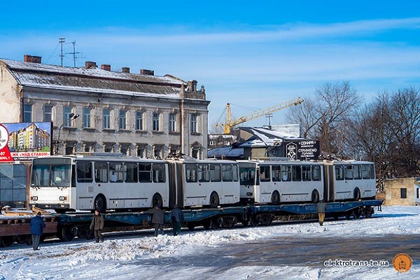 До Тернополя привезли ще два тролейбуси з Чехії