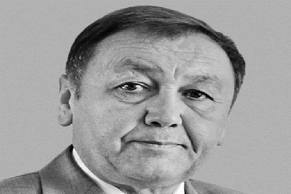 Скандальний директор Каплун принижував учнів, а дочку та сестру преміював