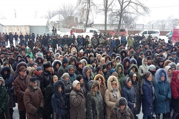 Проти ГЕС на Дністрі зібралося на протест ще одне село