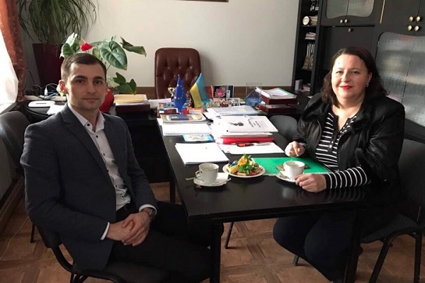 Тернопільським школам все ж доведеться нести відповідальність за порушення закону