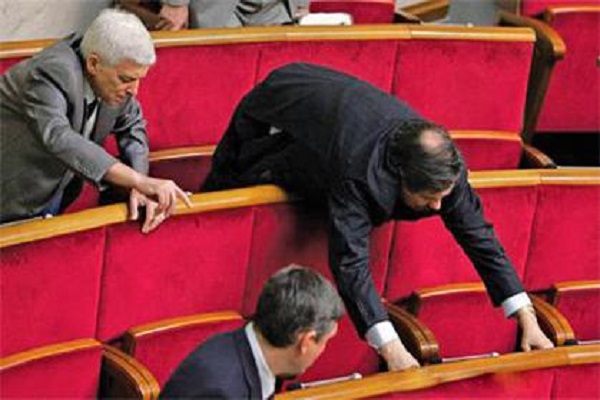 Хто кнопкодавить в обласній раді? (фото)