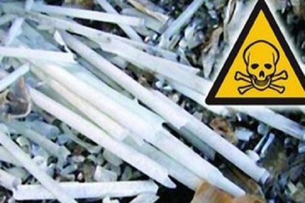 Ртуть і сльози: зловмисники викинули 200 ламп просто неба