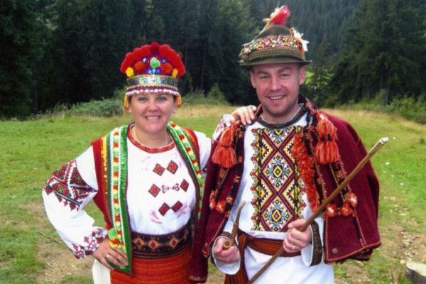 За що живе родина мера Тернополя – розслідування