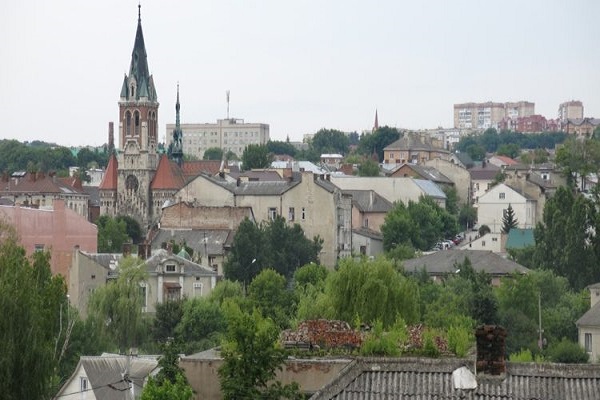 В Чорткові відновлять військове містечко