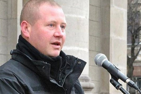 Нардеп з Тернопільщини без квартири, але з двома автомобілями