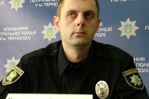 У Тернополі патрульні працюють клоунами «за викликом», а на резонансне ДТП їдуть майже годину (Відео)