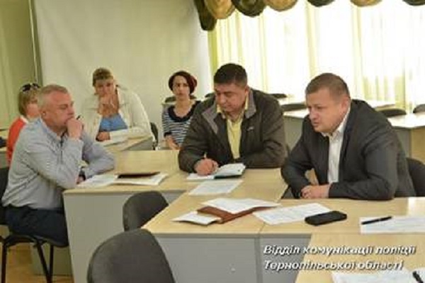 Сьогодні в поліції мали з'явитися 3 нових важливих начальники