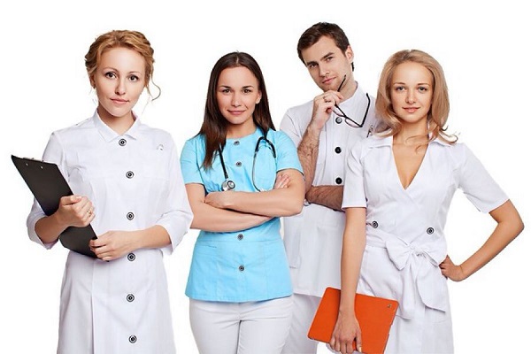 Студентів-медиків звільнили від обов'язкового відпрацювання