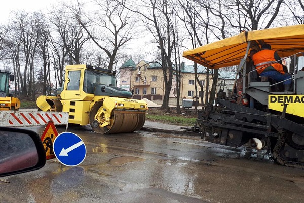 В дорогу Львів-Тернопіль «закатають» ще 233 мільйони гривень