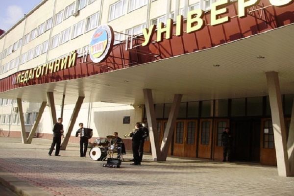 У Тернопільському виші виявили серйозні фінансові порушення