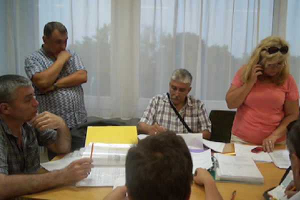 Міська ТВК провела перевірку підписів з відкликання трьох депутатів міськради з порушенням законодавства? (Відео)