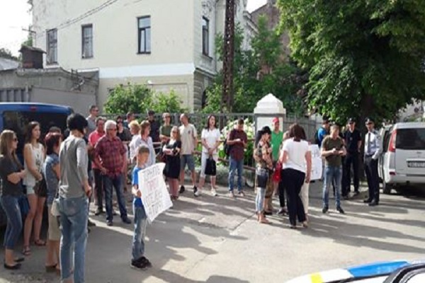 Активісти домоглися зупинки будівництва торф'яних котелень