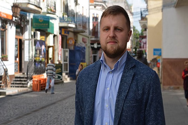 Відтепер за тернопільською поліцією слідкуватиме наглядач