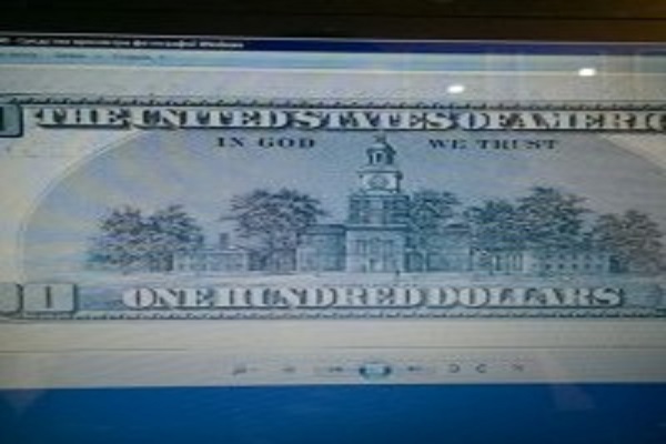 СБУ викрила двох тернополян, які буквально друкували долари