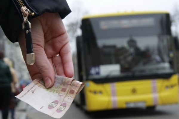 Подорожчання проїзду без картки тернополянина перенесли