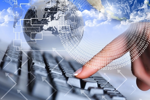 Тернополянам пропонують «електронного помічника» – на 24 години