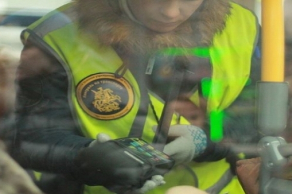 Пaсaжири та водії тернопільських маршруток стануть культурнішими