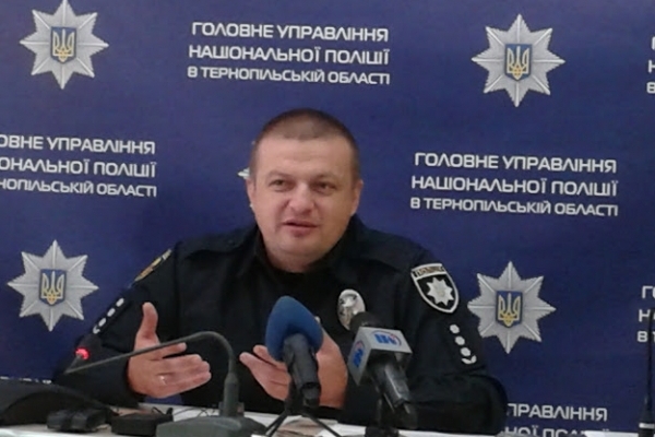 До тернопільської поліції продовжують надходити заяви від постраждалих у піраміді «HELIX»